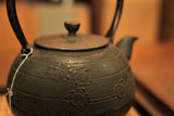 Nambu Ironware, Iron Kettle, MARUGATA-HANAIKADA, 1.1L, Shokado by Traditional Craftsman Shingo Kikuchi