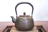 Nambu Ironware, Iron Kettle, NATSUMEGATA (Jujube Style) JUNPU-MANPAN(Smooth Sailing)  1.4L, Shokado  by Traditional Craftsman Shingo Kikuchi