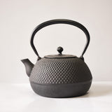 Cast Iron Kettle - Testubin, HEISEI-ROUND ARARE, black, 1.0L, Authentic Japanese Nambu Ironware