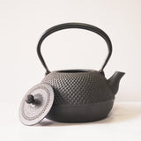 Cast Iron Kettle - Testubin, HEISEI-ROUND ARARE, black, 1.0L, Authentic Japanese Nambu Ironware