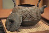 Nambu Ironware, Iron Kettle, MARUGATA UROKO ARARE, 1.1L, Shokado  by Traditional Craftsman Shingo Kikuchi
