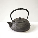 2-in-1 Cast iron kettle and teapot type, DRAGONFLY, black, 0.5L, Authentic Japanese Nambu Ironware Tetsubin