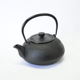 Nambu Ironware, 2-in-1 Iron kettle and teapot type, SEIHOUMARU ARARE (Square and Round Arare), black, 0.7L