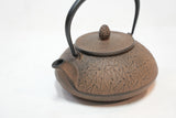 Nambu Ironware, 2-in-1 Iron kettle and teapot type, MATSUBA (PINE NEEDLE), hisago color (aging paint), 0.5L