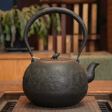 日本南部铁器 铁瓶 圆形小菊   1.1L 松鹿堂 传统工艺士 菊池真吾制作