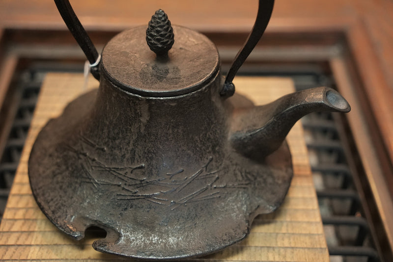 Nambu-Tetsubin cast iron 1900s