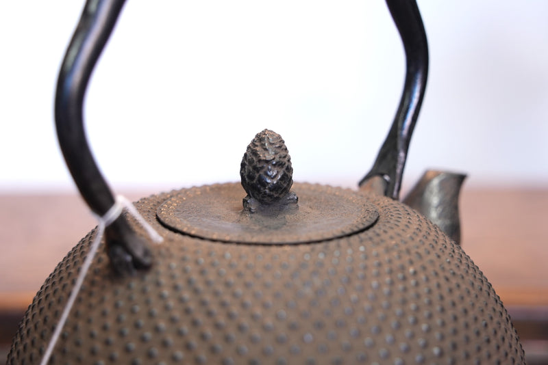日本南部鐵器 鐵瓶 新寶珠 霰 1.4L 松鹿堂 傳統工藝士 菊池真吾製作