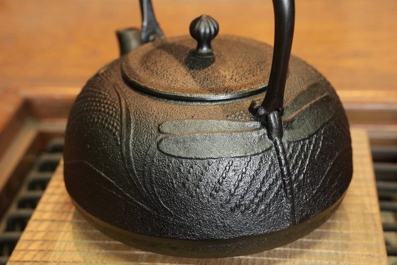 日本南部鐵器 鐵瓶 蜻蜓 黑色 1.2L