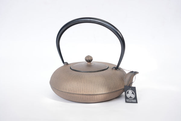 日本南部鐵器 二合一鐵瓶兼用茶壺型 立目 葫蘆色 0.8L