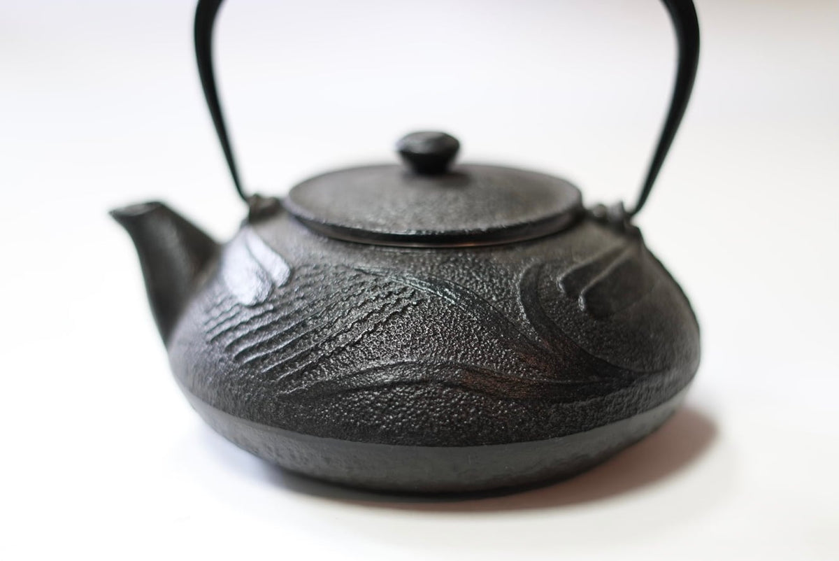 2-in-1 Cast iron kettle and teapot type, DRAGONFLY, black, 0.5L