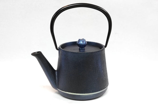 2-in-1 Cast iron kettle and teapot type, WOODGRAIN, Forget Me Not Flower, 0.6L, Authentic Japanese Nambu Ironware Tetsubin