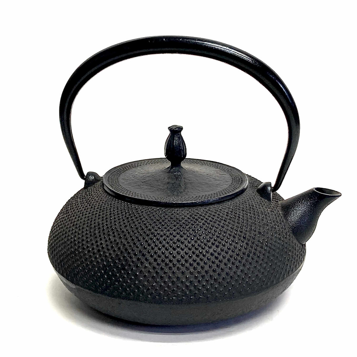 Kettle with iron/ Bouilloire en fer: offers Tetsubin